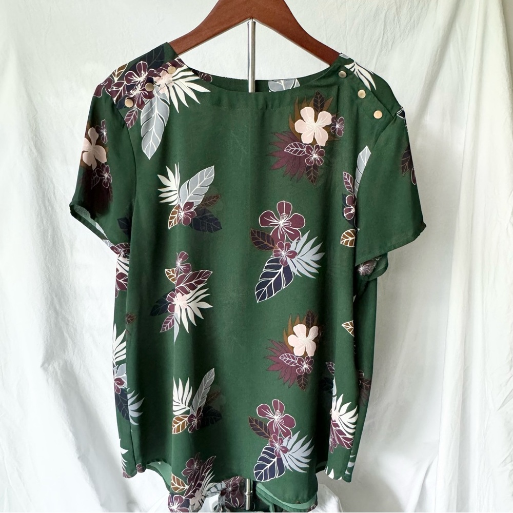 LOFT floral blouse